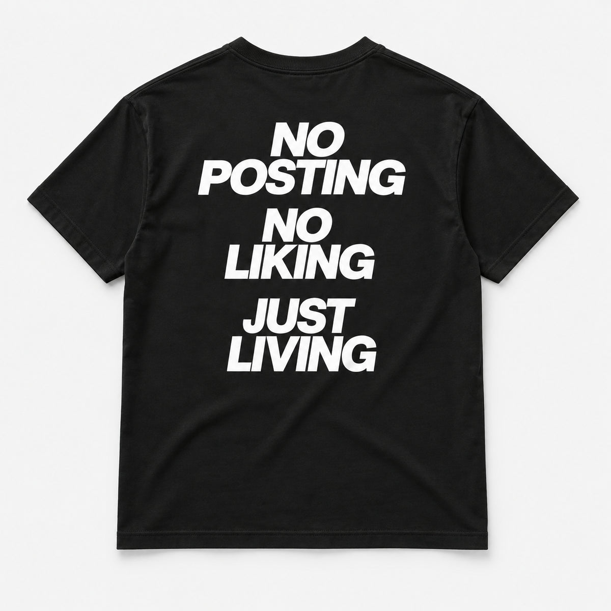 No Posting, No Liking, Just Living - TEE — Czarny — tył